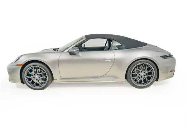 Pre-Owned Inventory 32 Carrera T Cabriolet