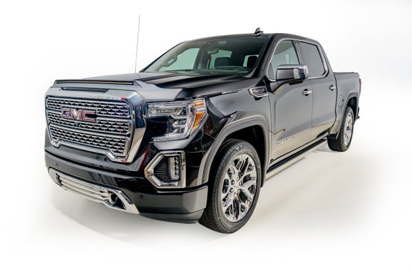 4WD Crew Cab 147" Denali