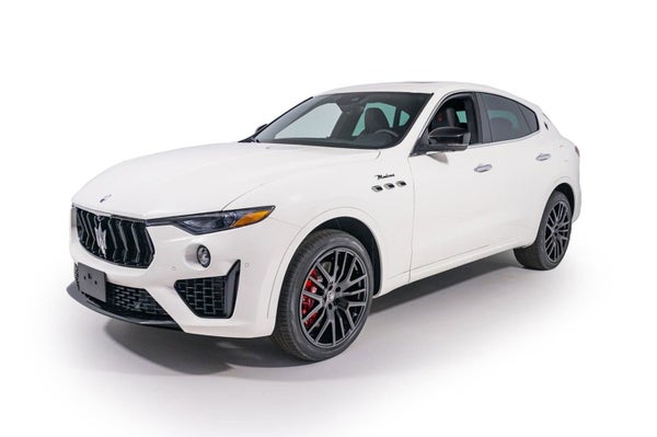 Pre-Owned Inventory 7 Modena Ultima AWD