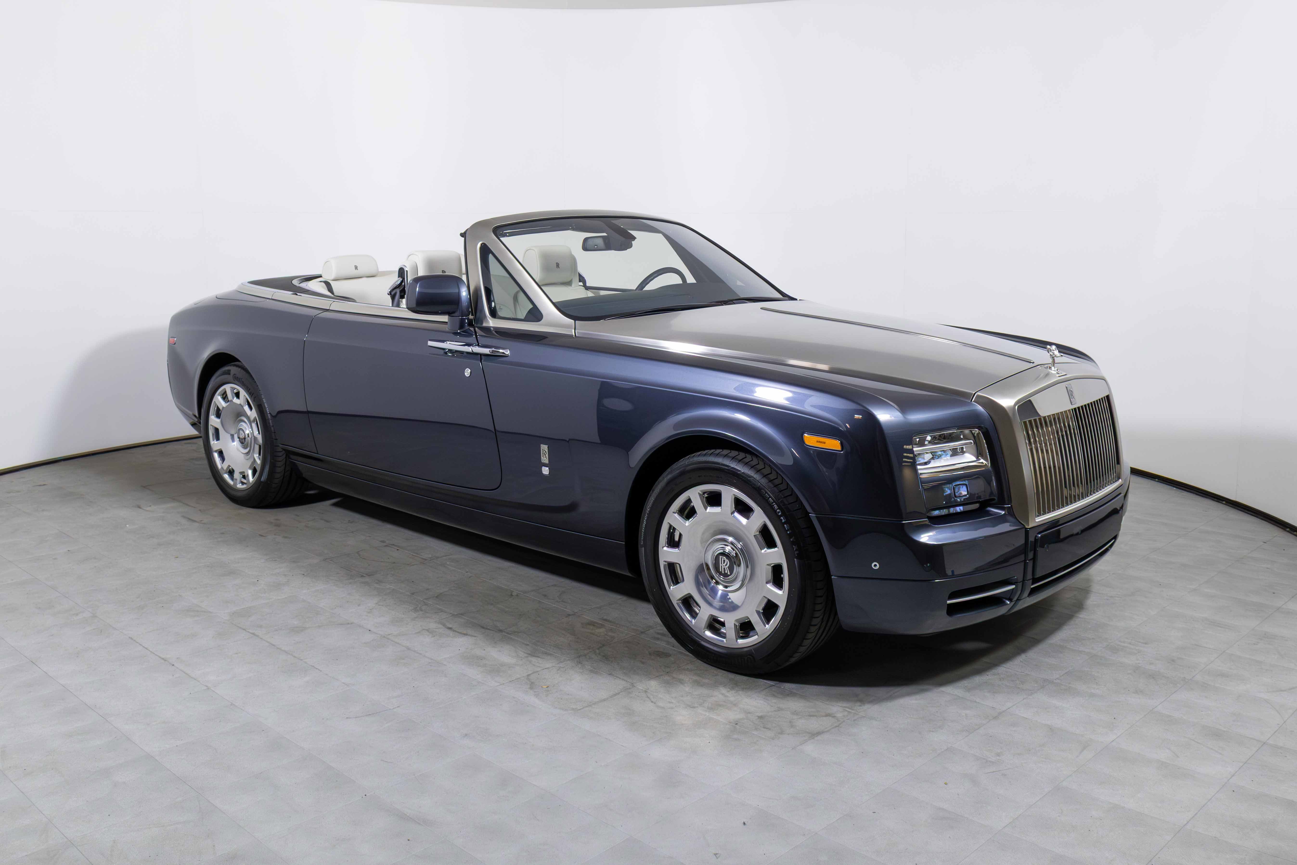 2013 Rolls Royce Phantom Drophead Coupe photo 3