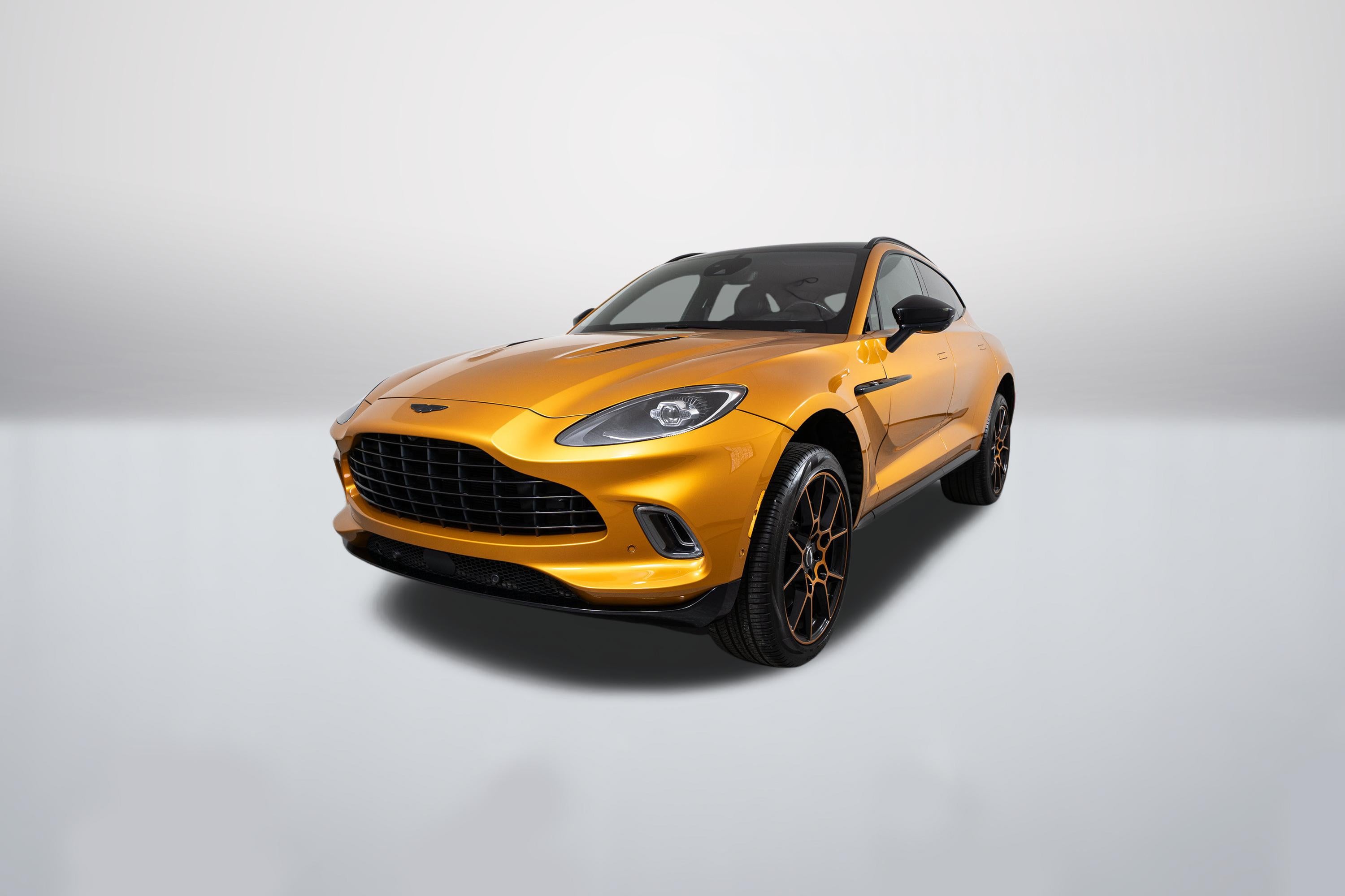 2021 Aston Martin DBX 