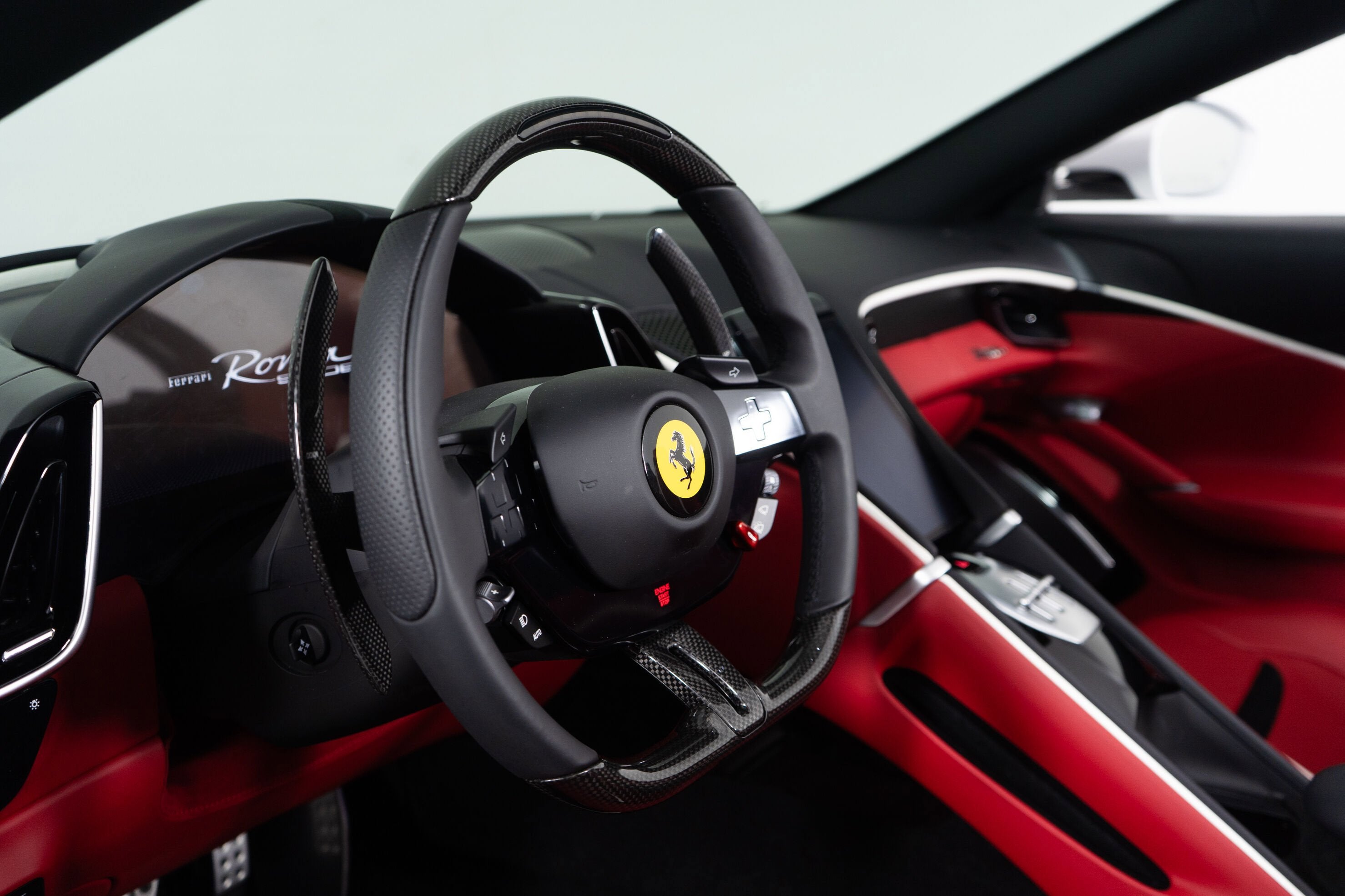 2025 Ferrari Roma Spider photo 4
