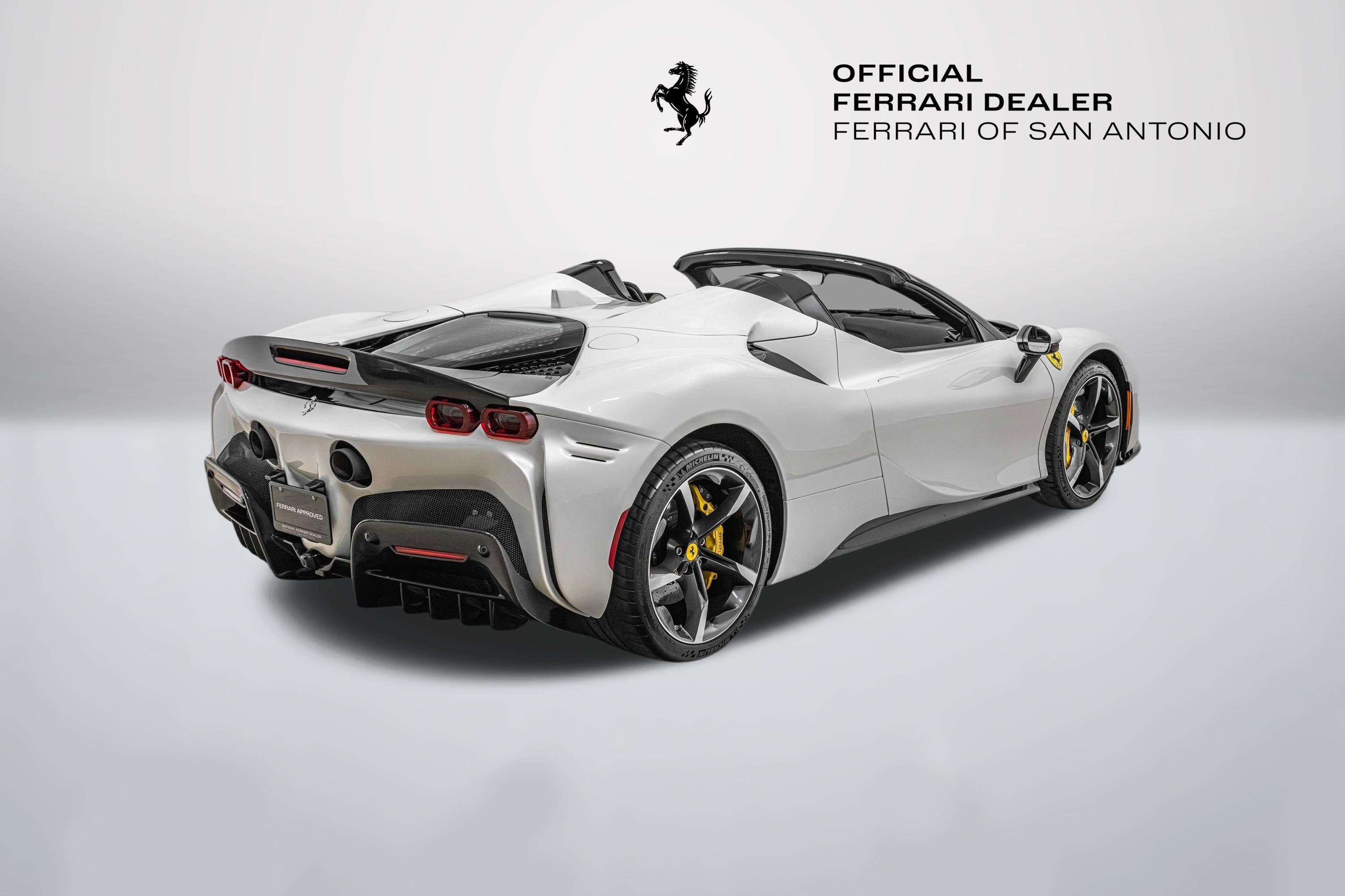 2024 Ferrari SF90 Base - Photo 10