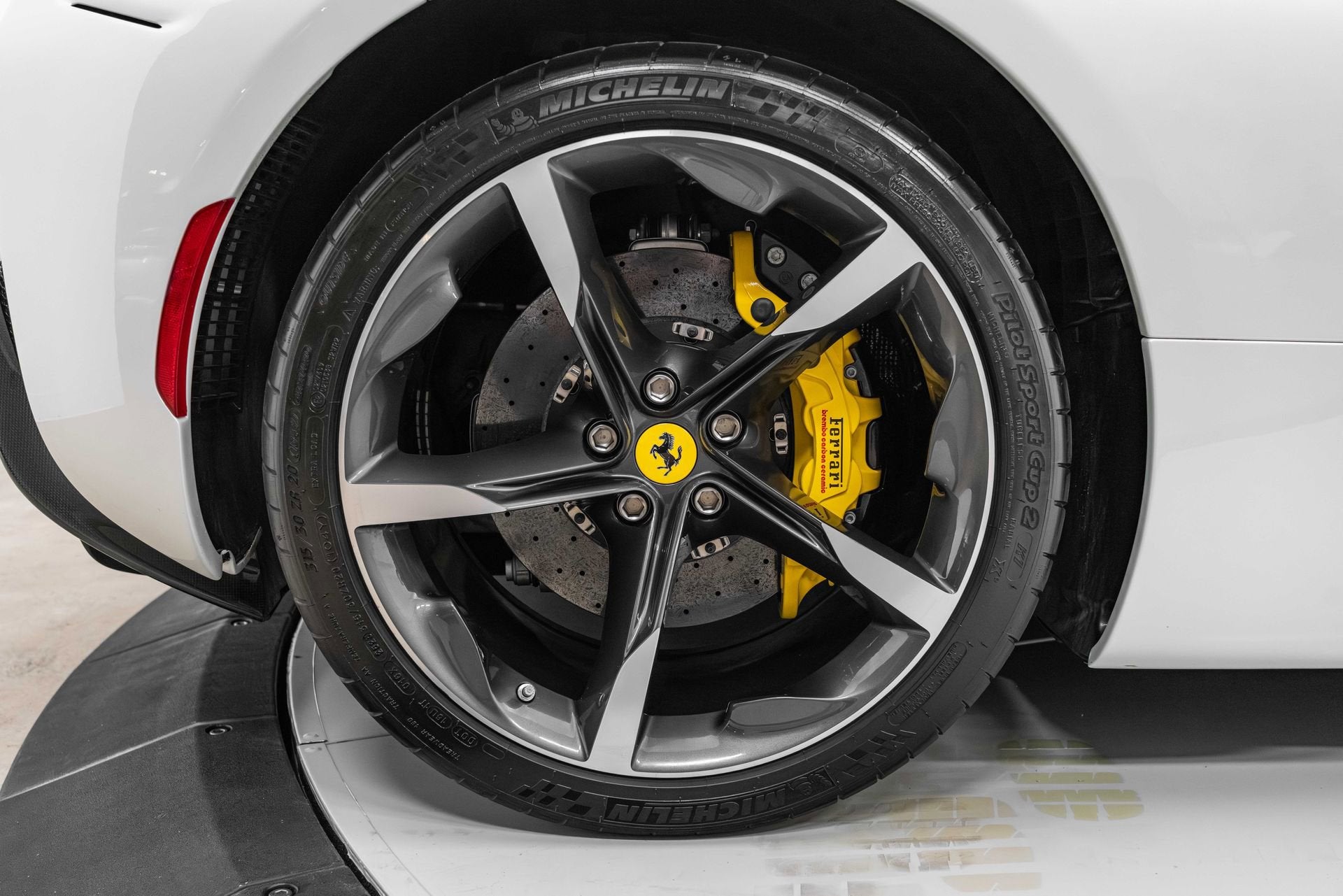 2024 Ferrari SF90 Base - Photo 17