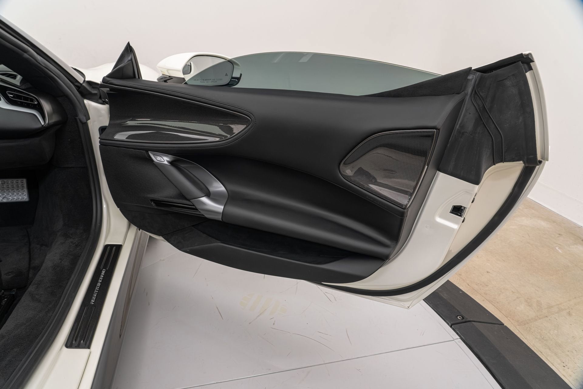 2024 Ferrari SF90 Base - Photo 20