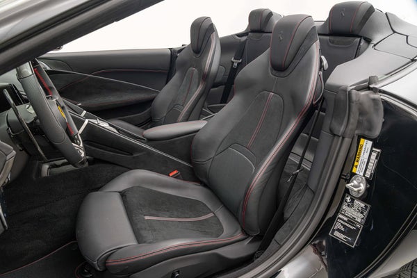 Ferrari Roma Spider