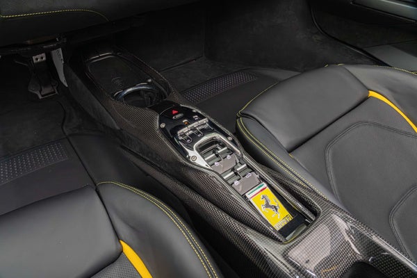 Ferrari 296 GTS