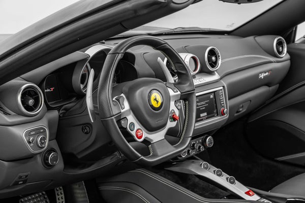 Ferrari California T