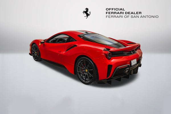 Ferrari 488 Pista