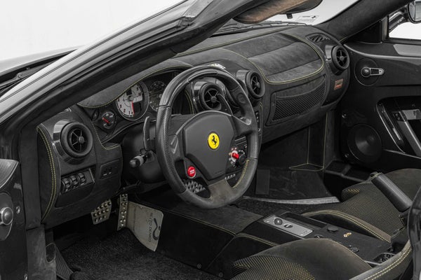 Ferrari Scuderia Spider 16mSpider