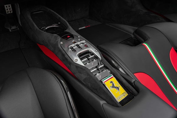 Ferrari 296 GTS