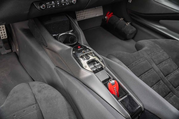 Ferrari 812 Competizione