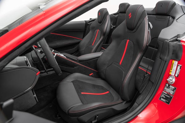 Ferrari Roma Spider