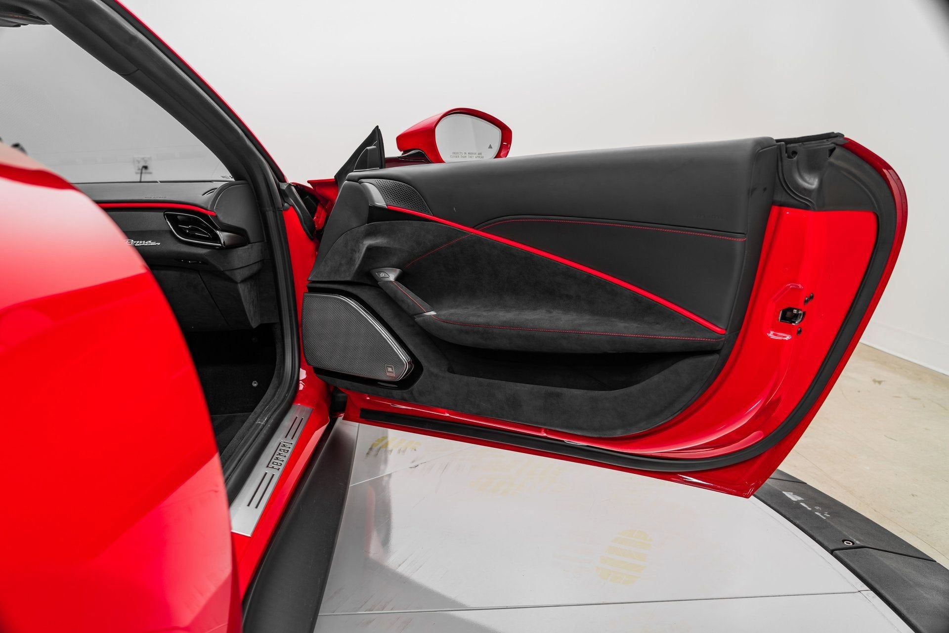 2025 Ferrari Roma Base - Photo 18