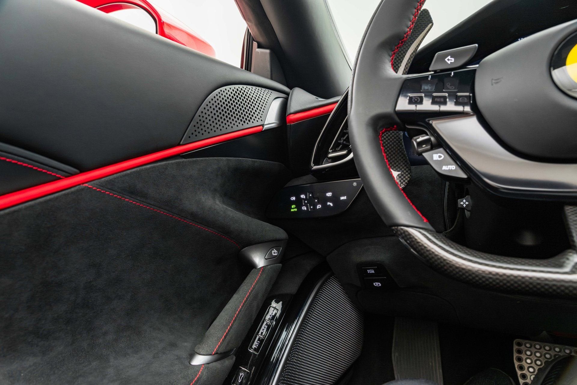 2025 Ferrari Roma Base - Photo 30