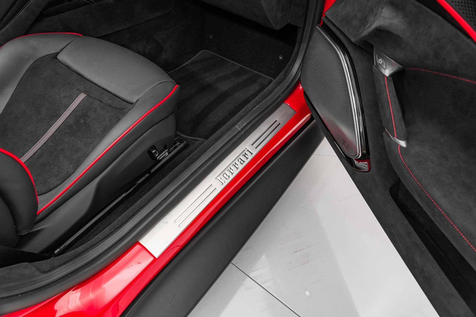 2025 Ferrari Roma Base - Photo 34