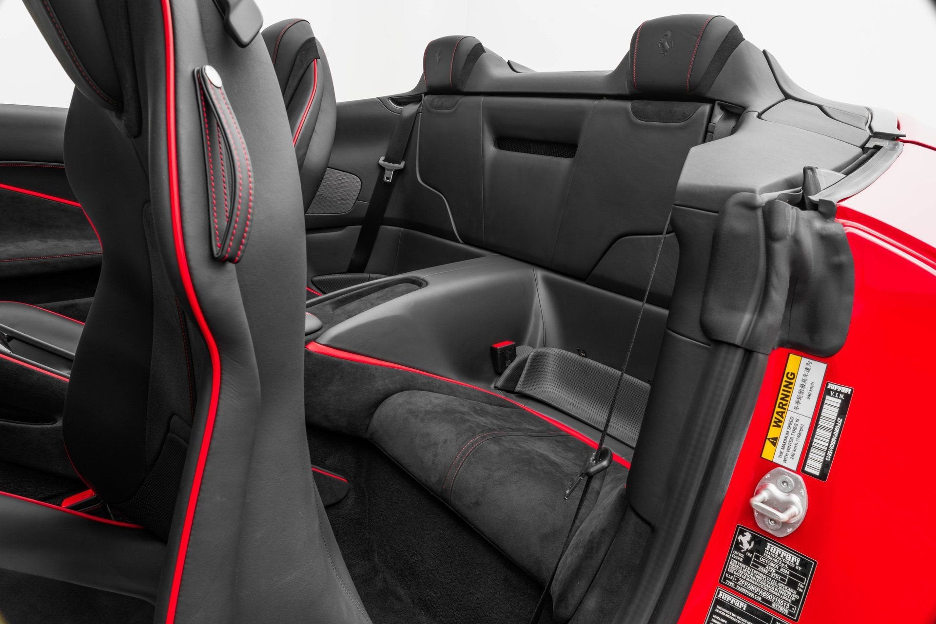 2025 Ferrari Roma Base - Photo 38