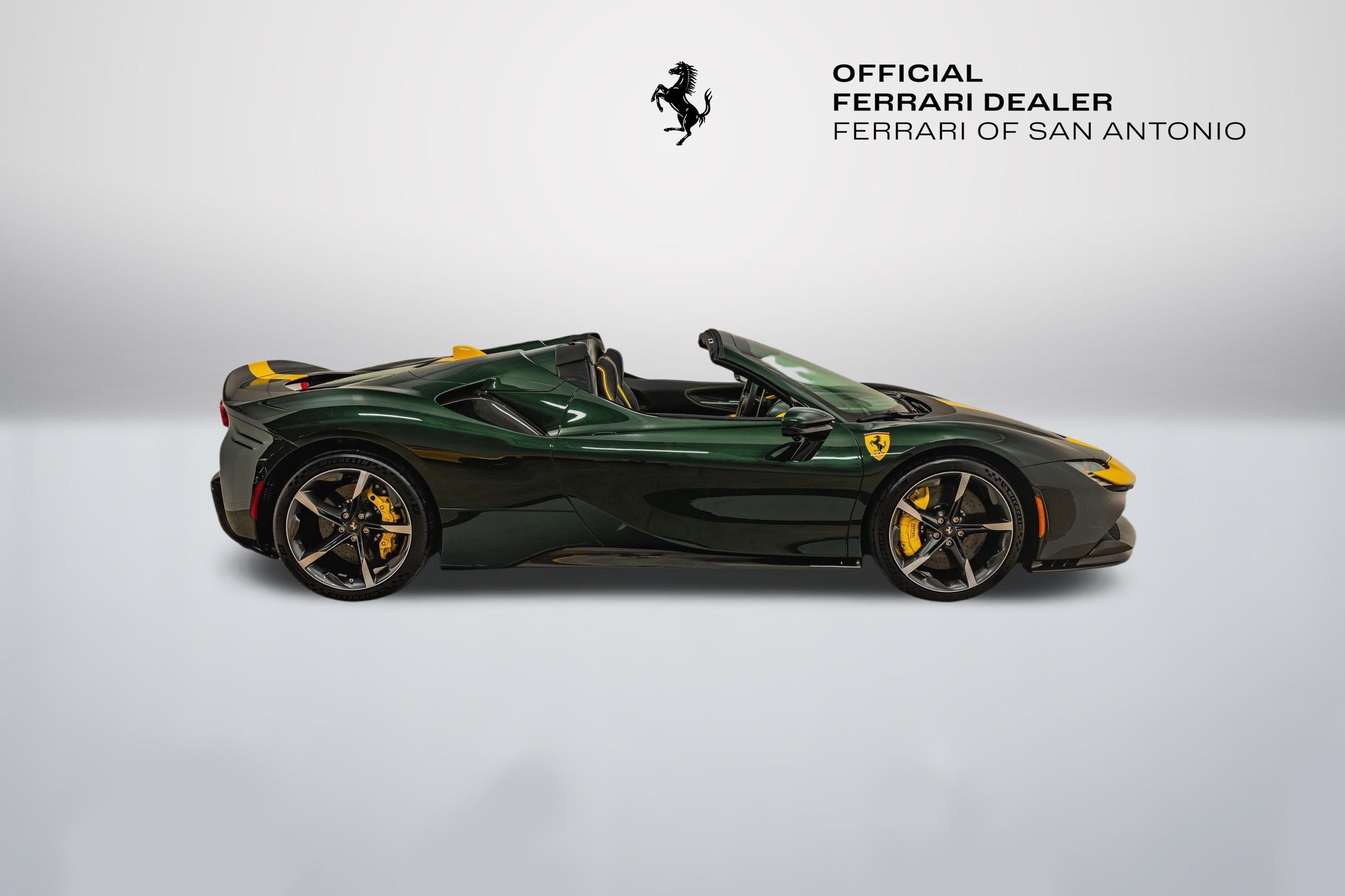 2025 Ferrari SF90 Base - Photo 9