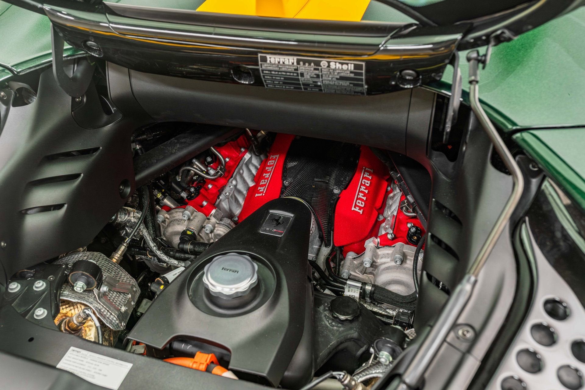 2025 Ferrari SF90 Base - Photo 22