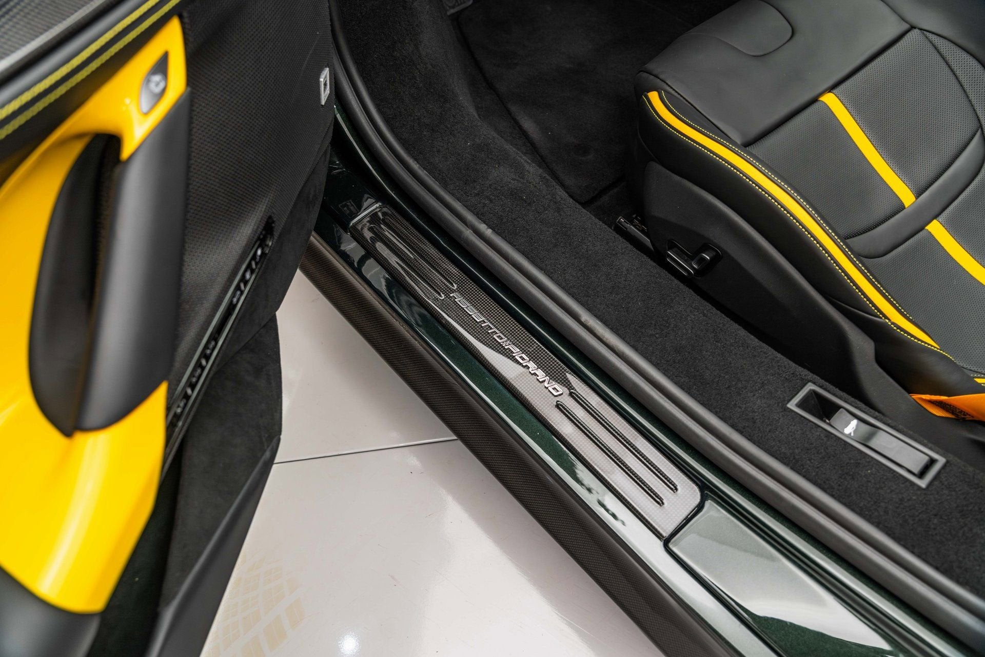 2025 Ferrari SF90 Base - Photo 37