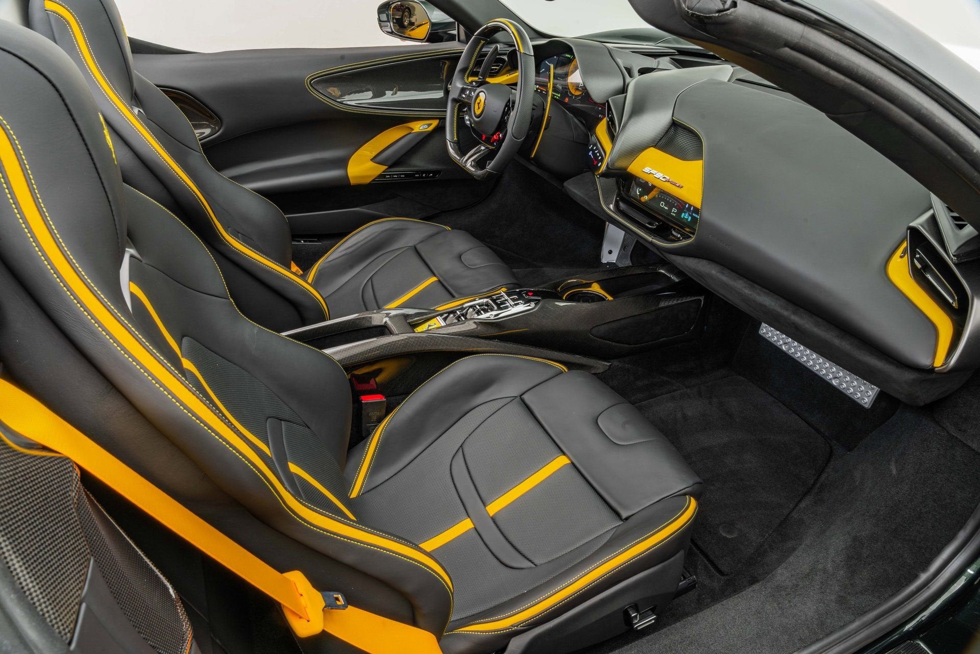 2025 Ferrari SF90 Base - Photo 41