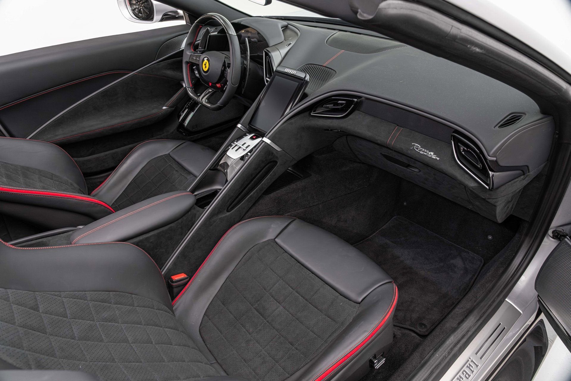 2025 Ferrari Roma Base - Photo 34