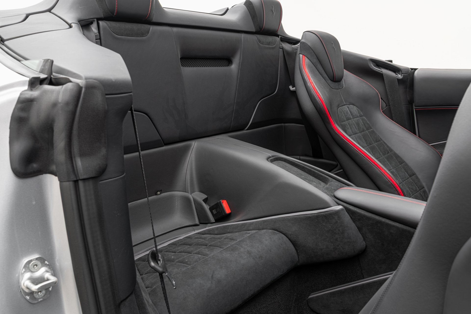 2025 Ferrari Roma Base - Photo 31