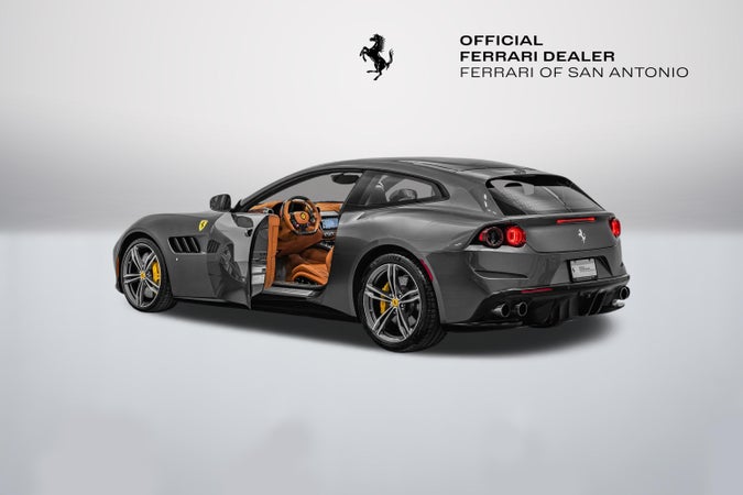 Ferrari GTC4Lusso