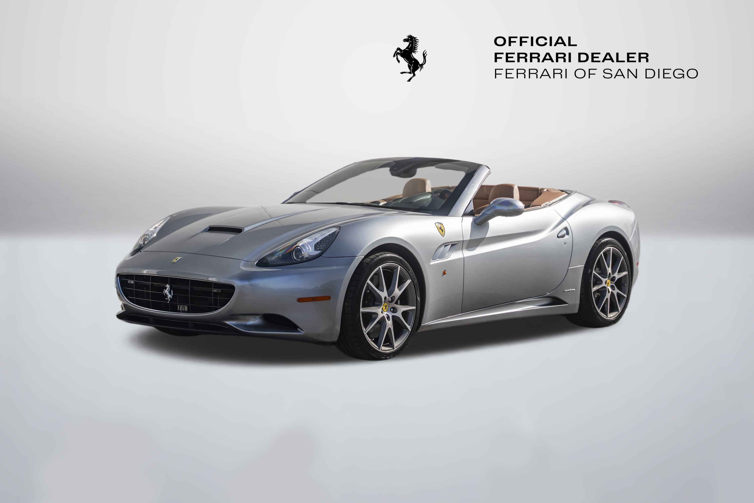 2010 Ferrari California Base's photo