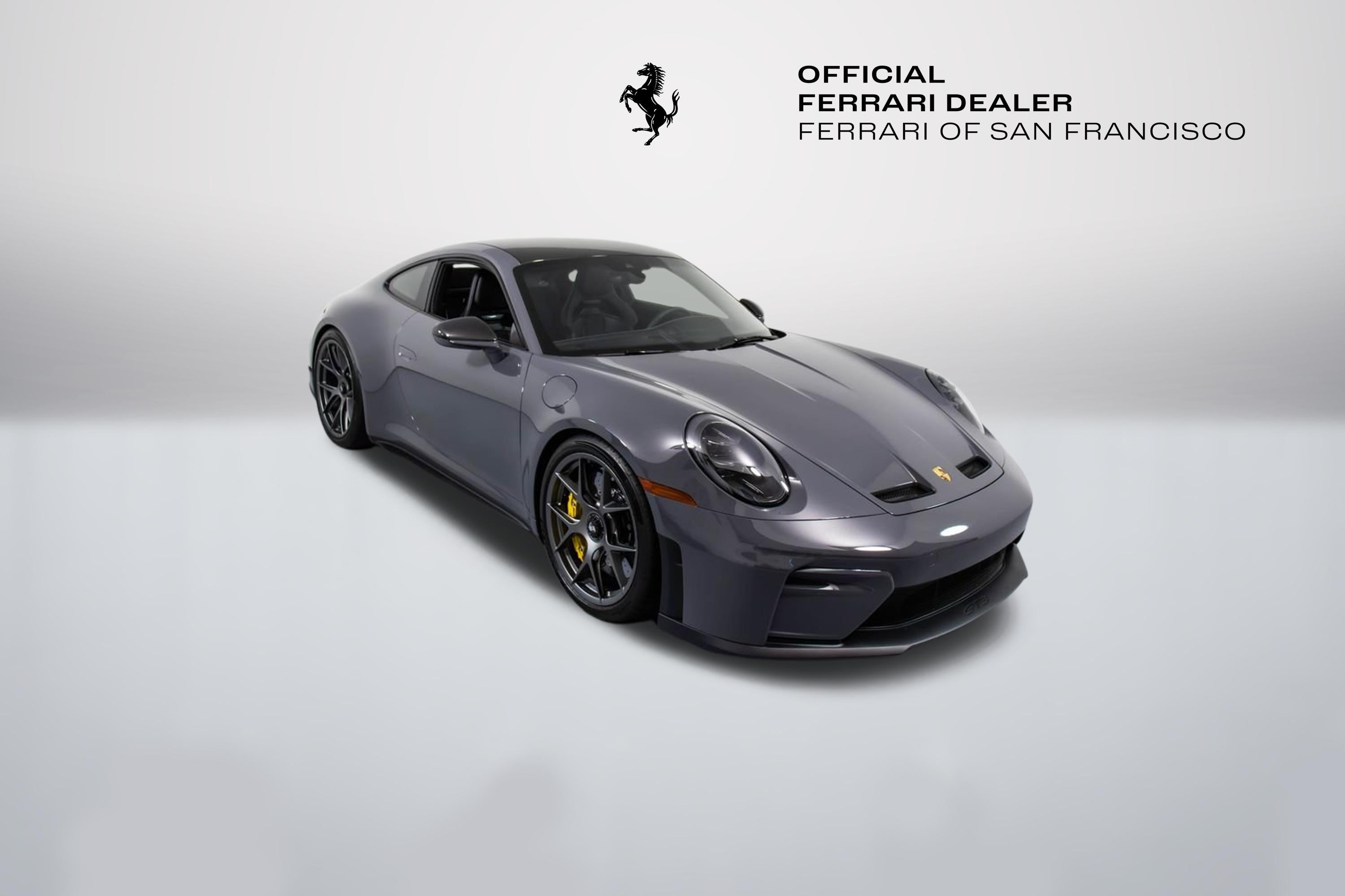 GT3 Coupe w/Touring Package