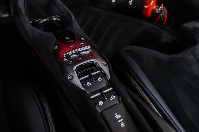Ferrari 296 GTS