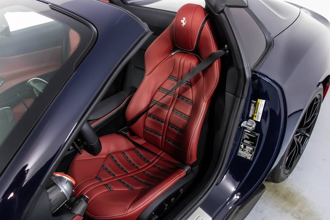 Ferrari 812 GTS
