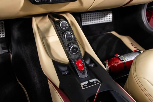 Ferrari 812 GTS