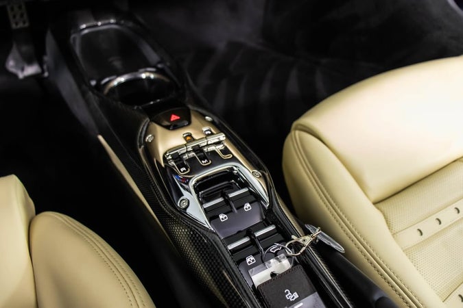 Ferrari 296 GTS