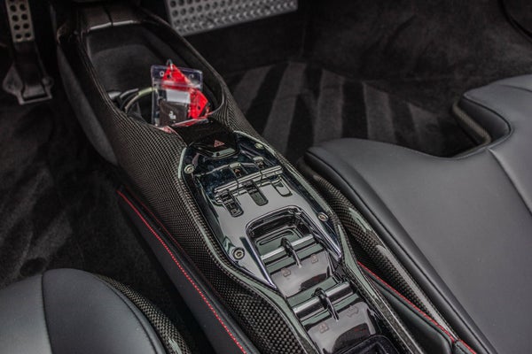 Ferrari SF90 Spider