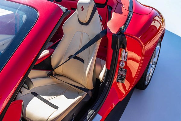 Ferrari Roma Spider