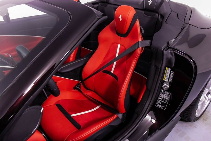 Ferrari Roma Spider