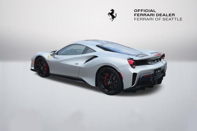 Ferrari 488 Pista
