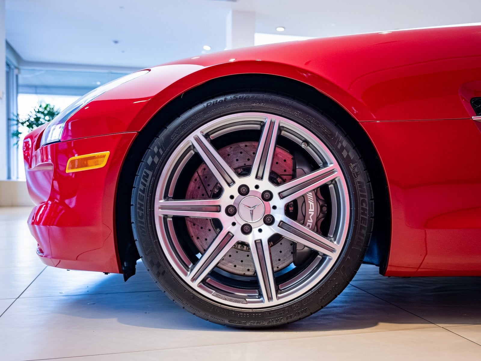 2dr Roadster SLS AMG