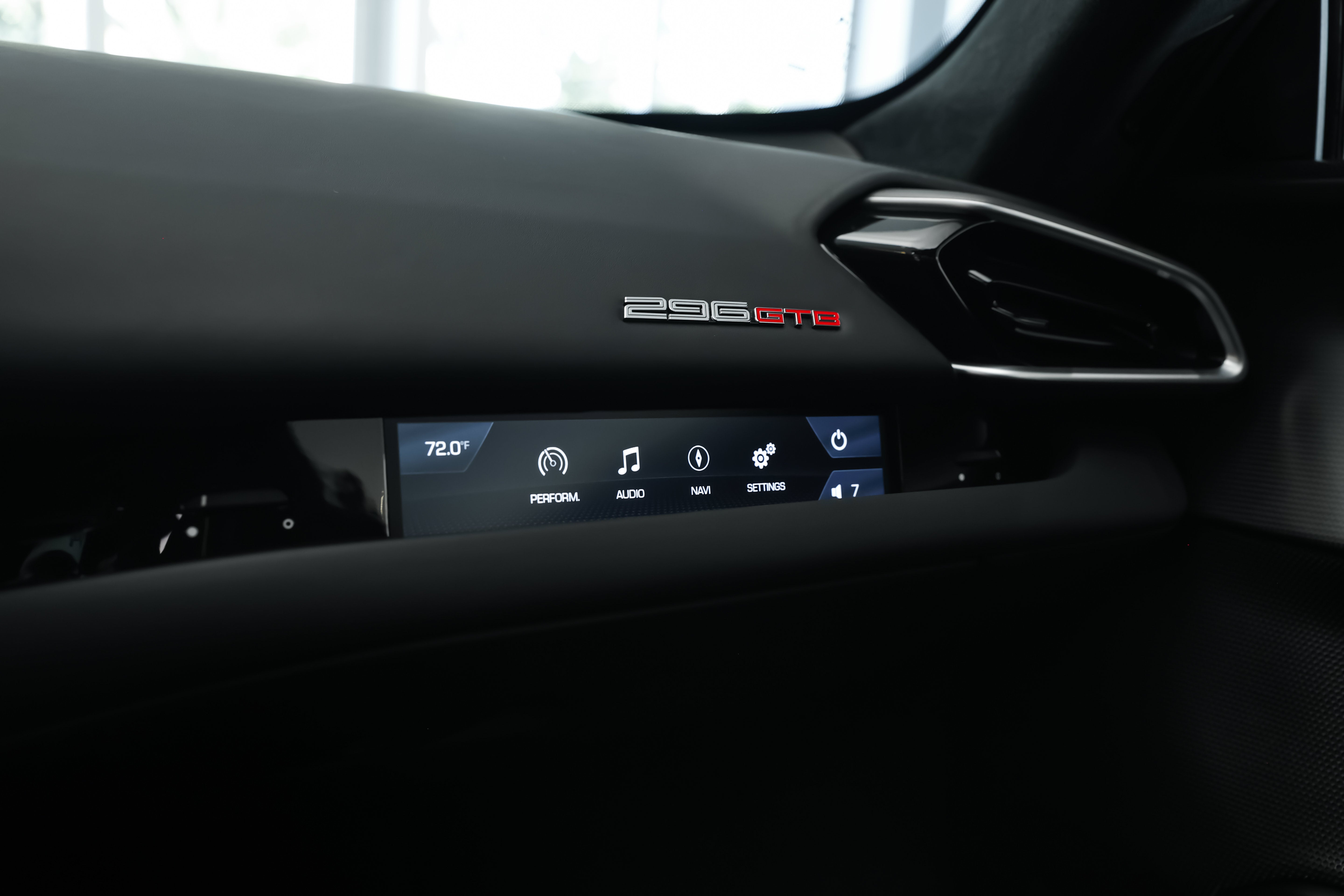 Used 2023 Grigio Scuro Ferrari  image 21