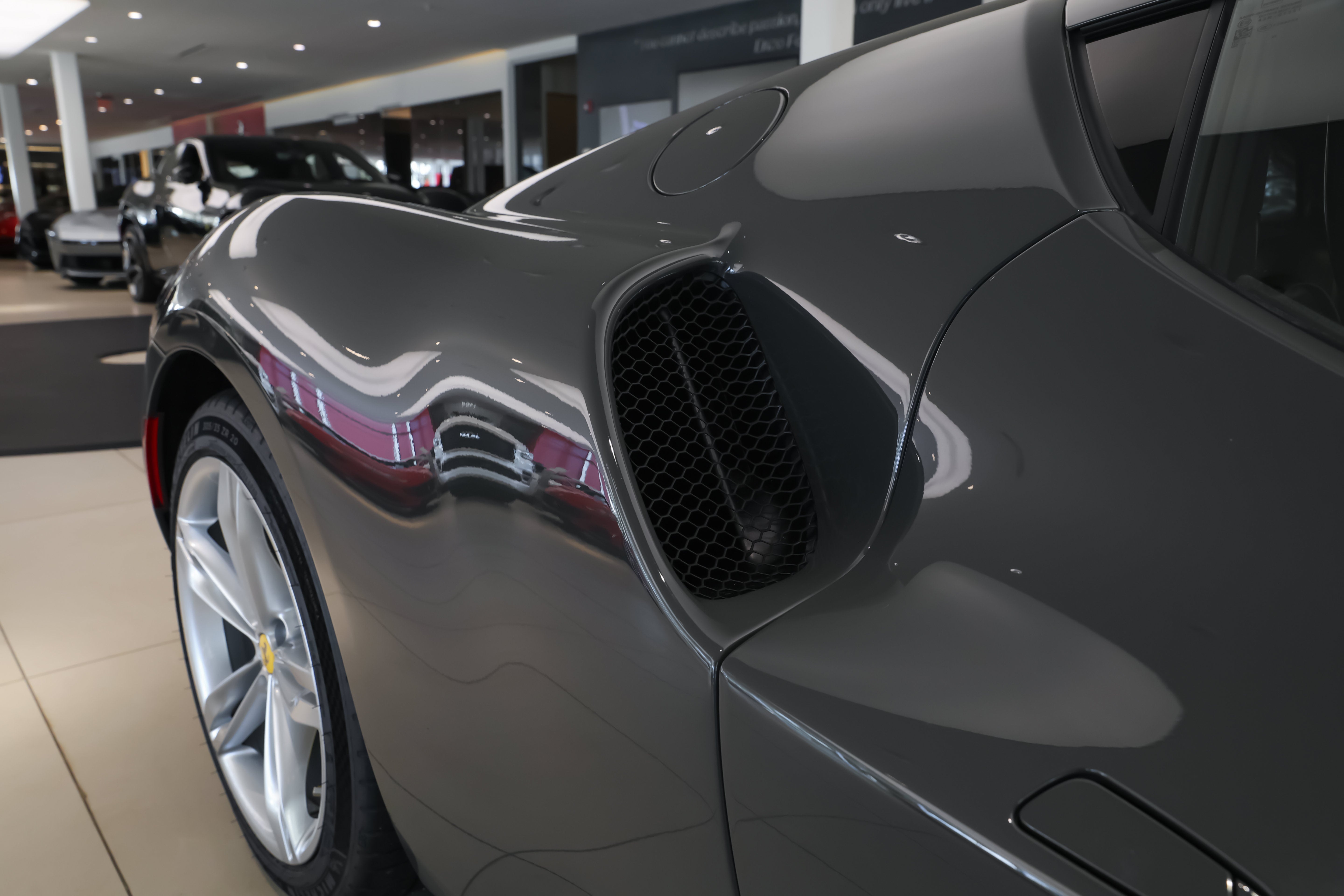Used 2023 Grigio Scuro Ferrari  image 31