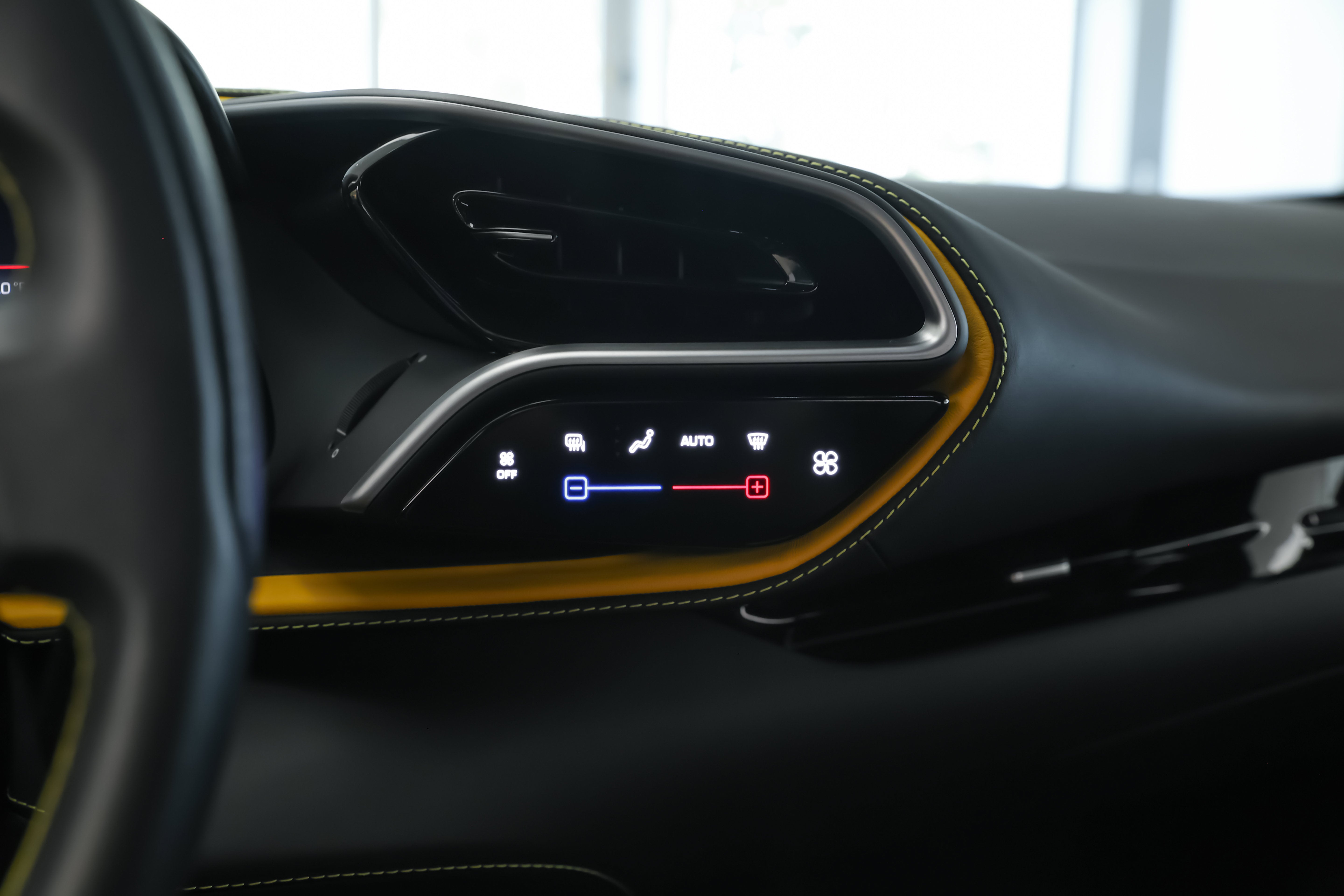 Used 2023 Grigio Scuro Ferrari  image 36