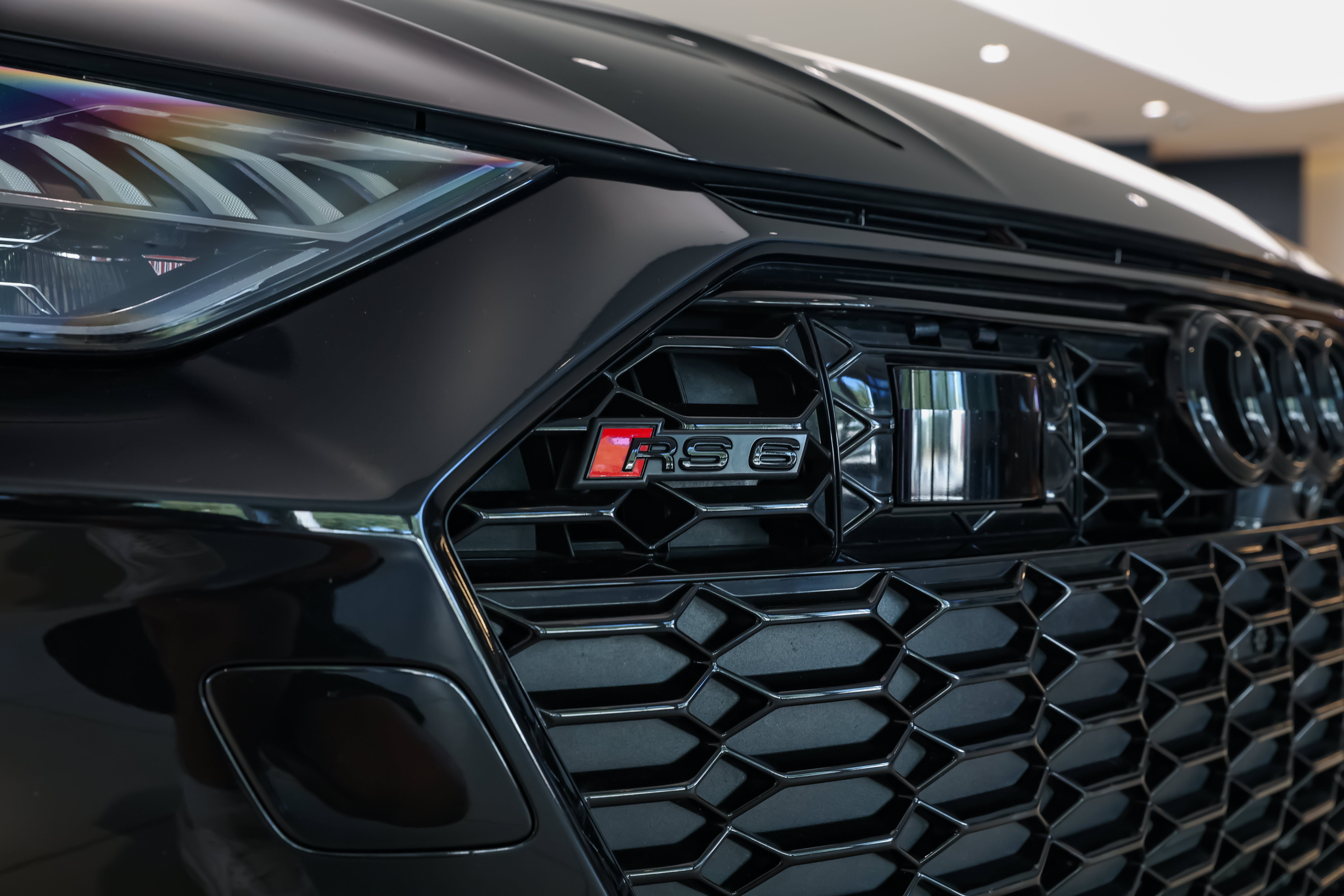Used 2024 Mythos Black Metallic Audi performance image 18