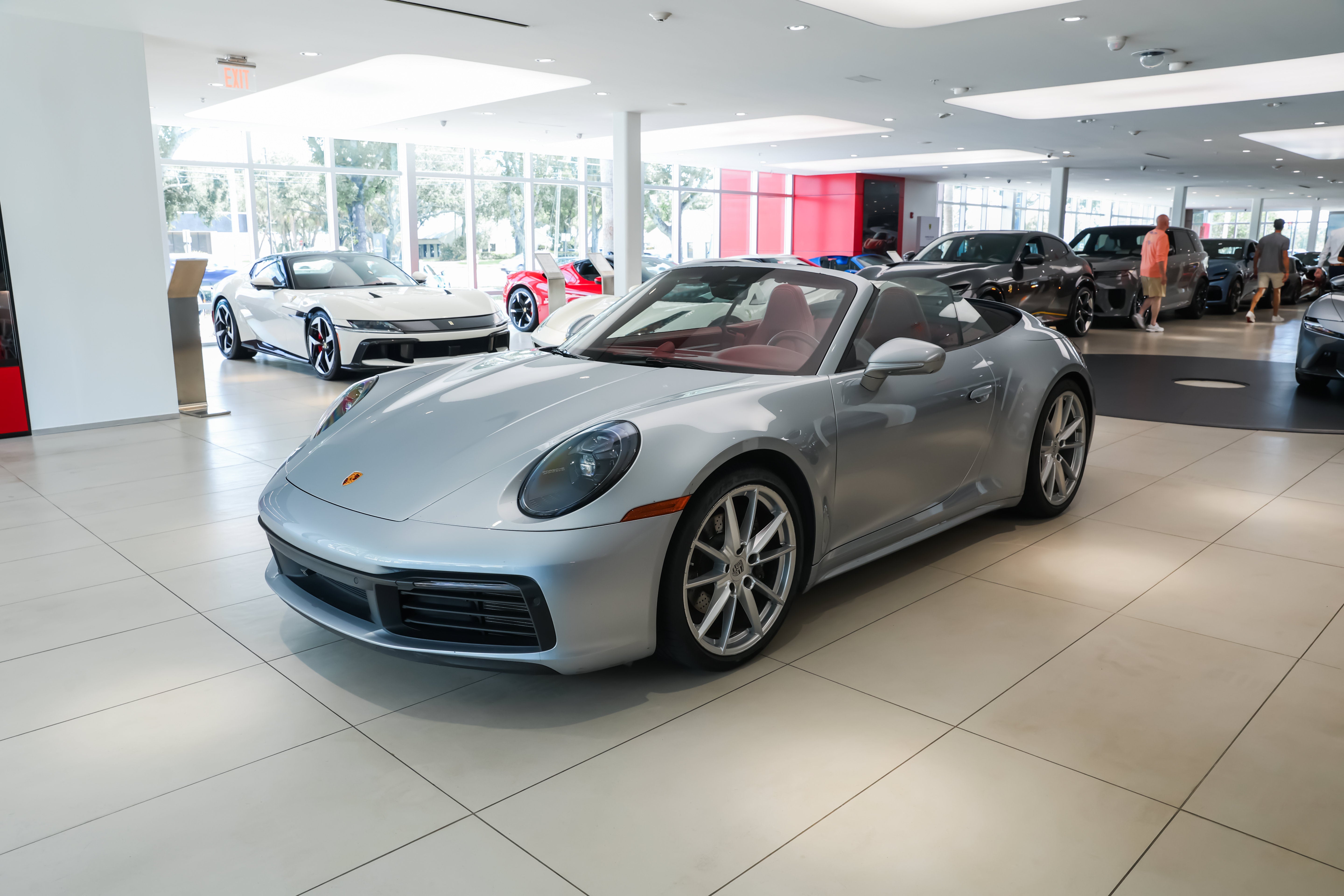 Used 2022 Dolomite Silver Metallic Porsche Carrera 4 image 18