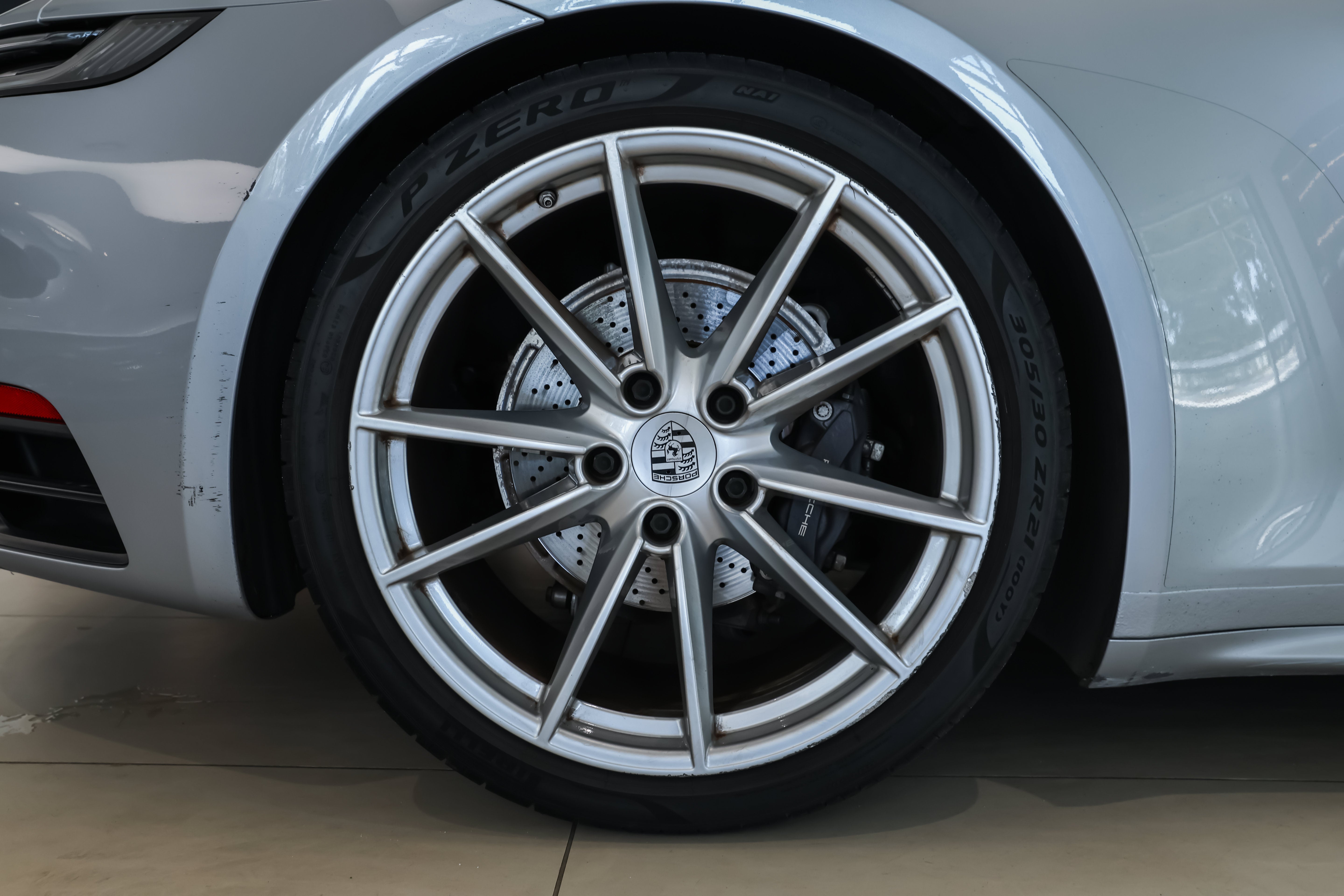 Used 2022 Dolomite Silver Metallic Porsche Carrera 4 image 25