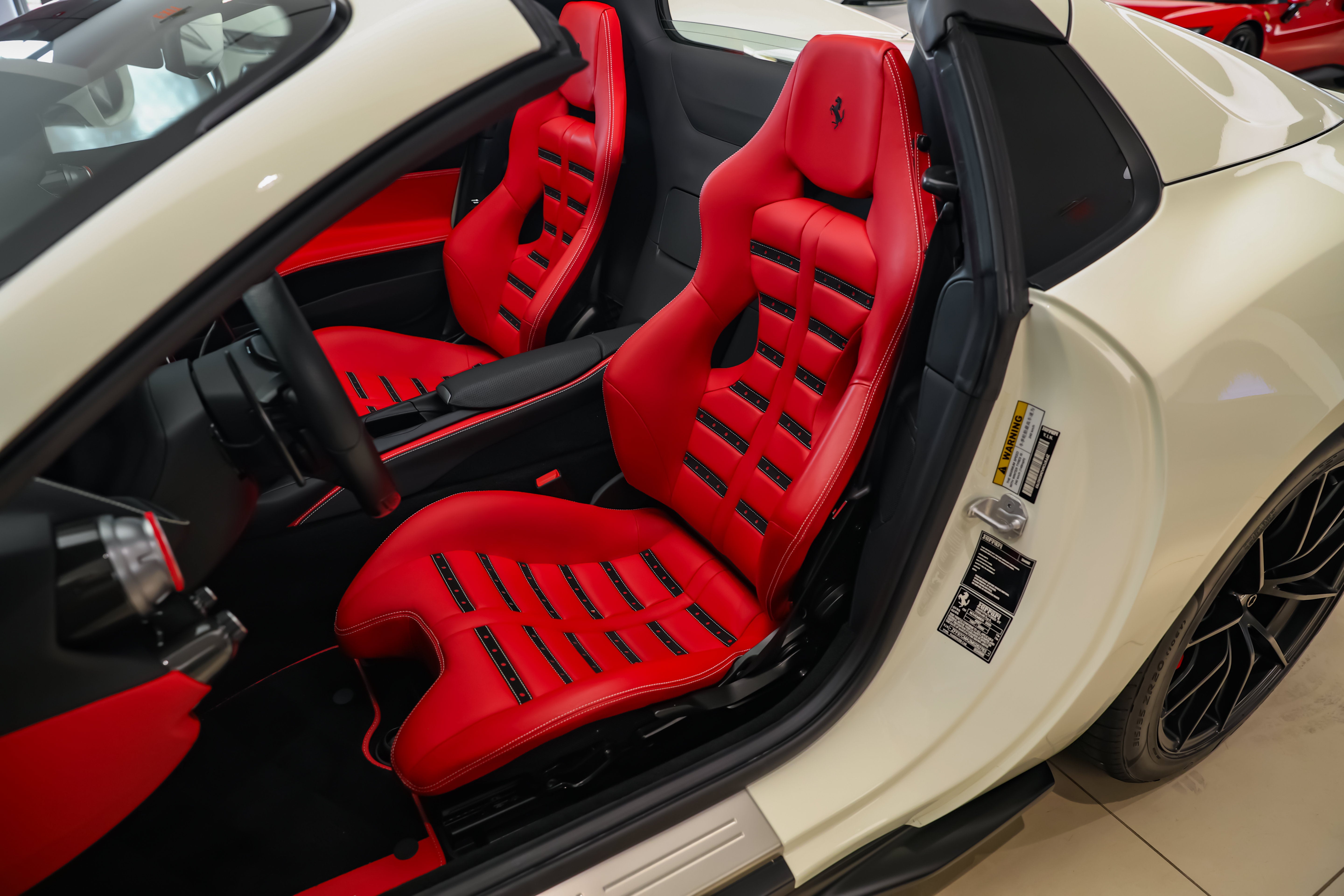 Used 2021 Bianco Avus Ferrari  image 10