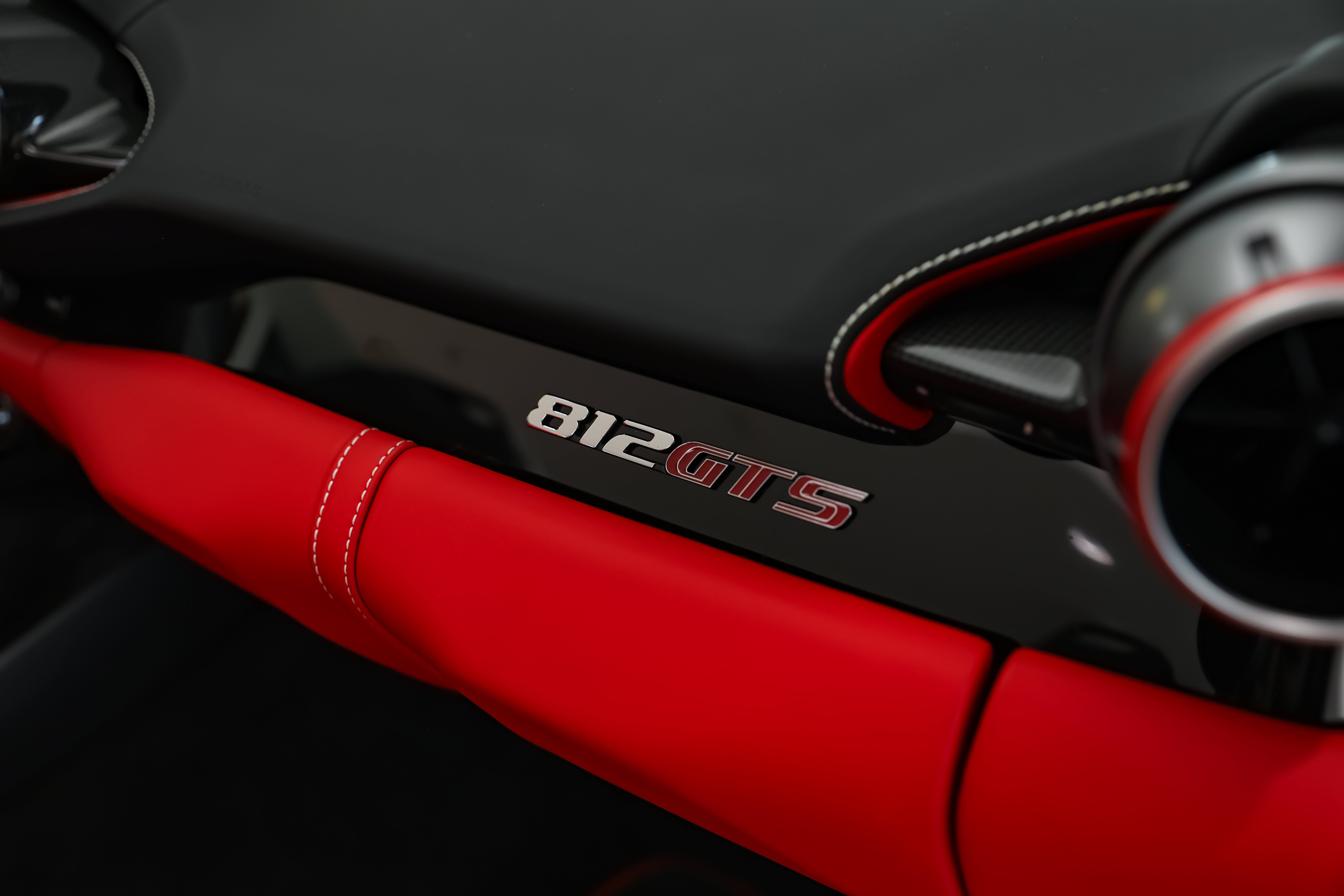 Used 2021 Bianco Avus Ferrari  image 17
