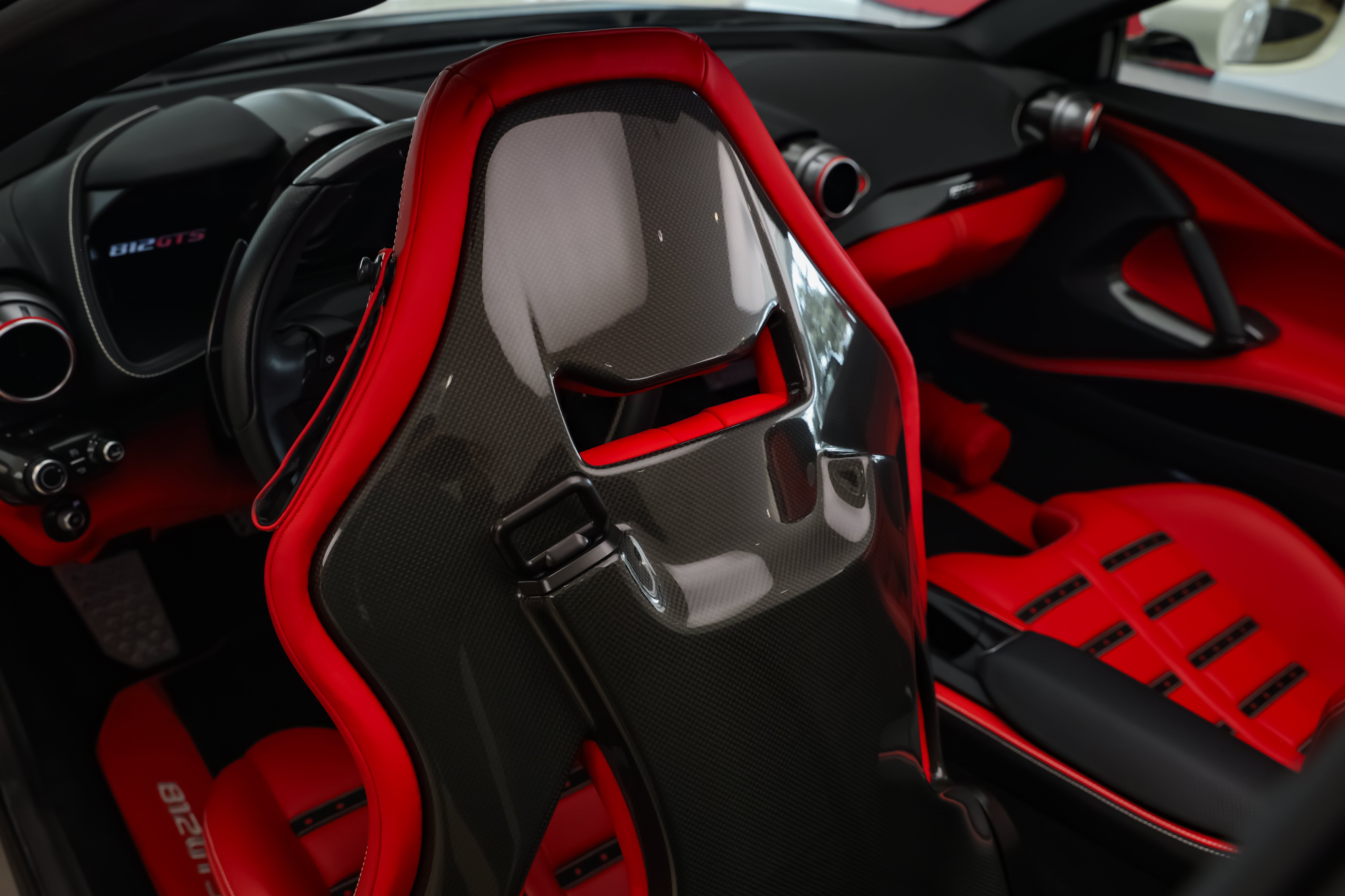 Used 2021 Bianco Avus Ferrari  image 18