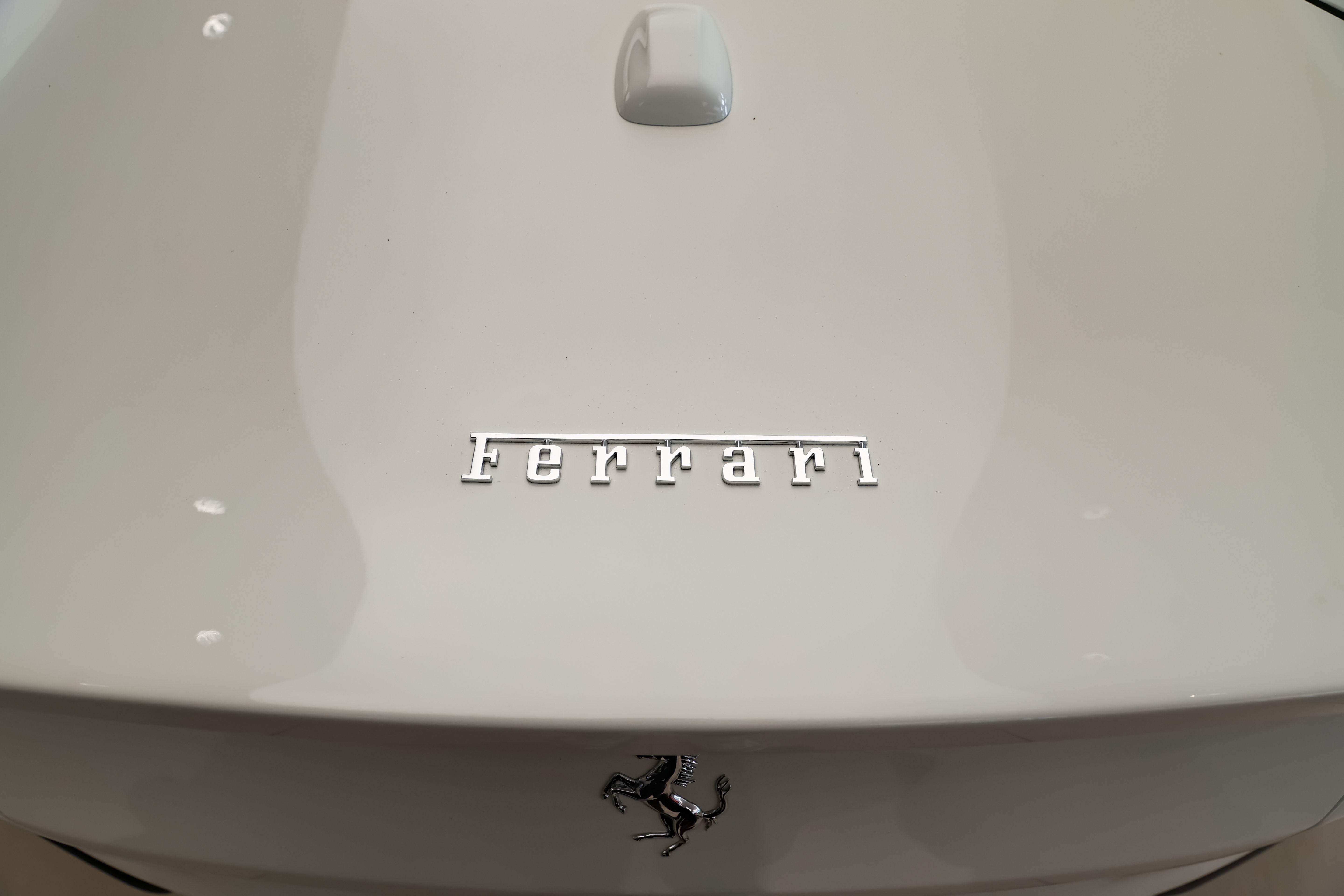 Used 2021 Bianco Avus Ferrari  image 20