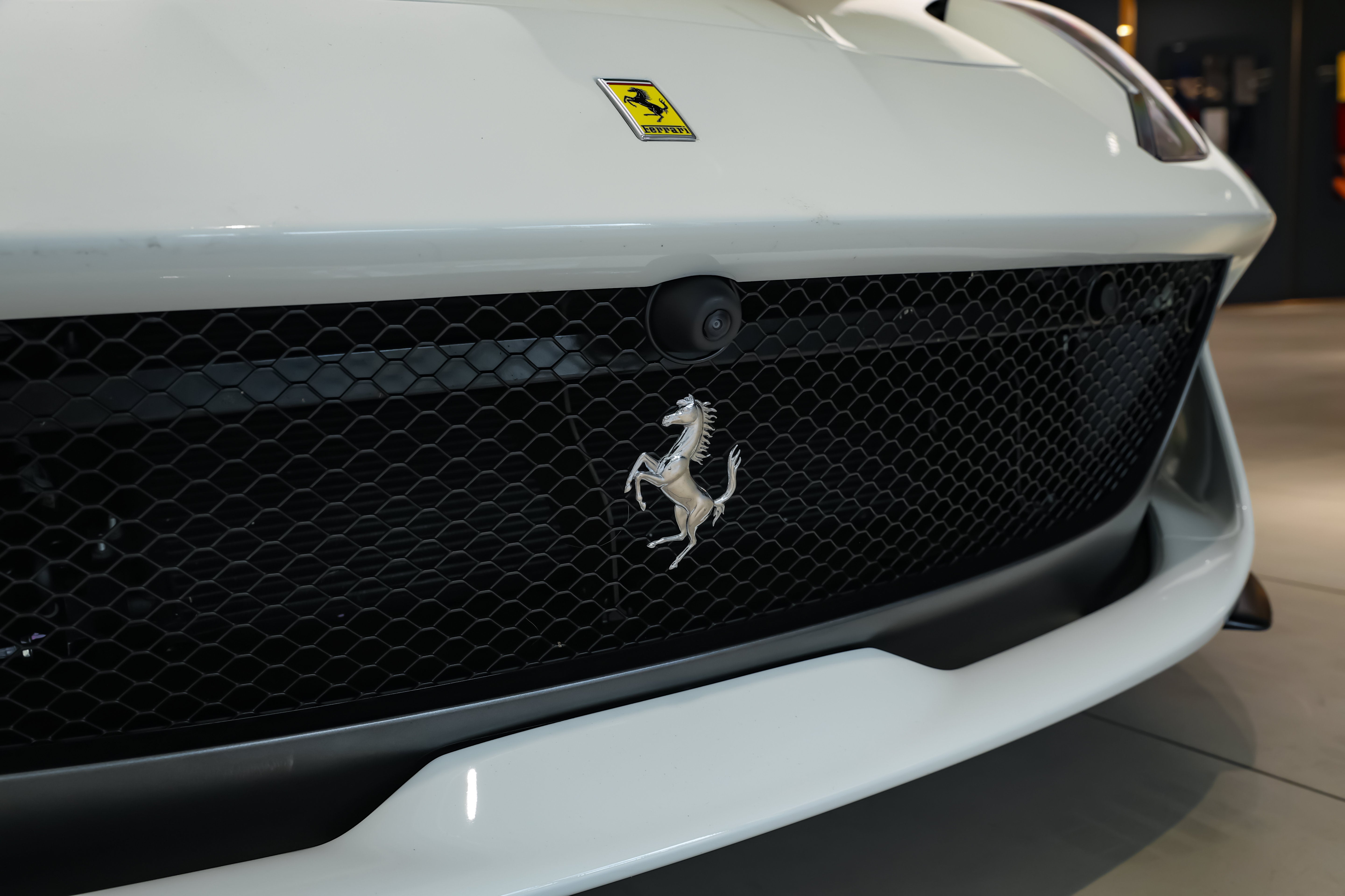 Used 2021 Bianco Avus Ferrari  image 27